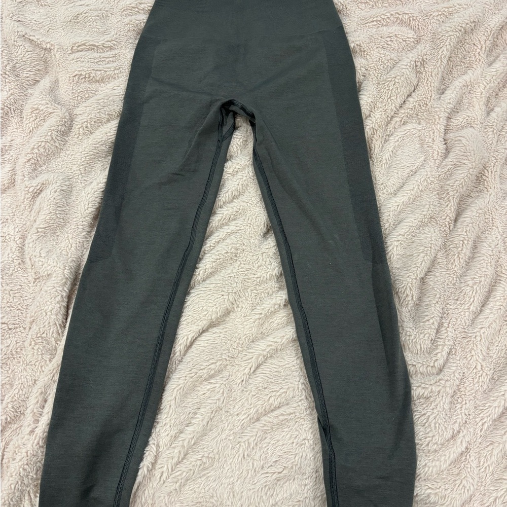 Alphalete Amplify Leggings